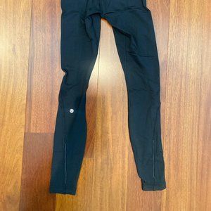 Black Lululemon legging